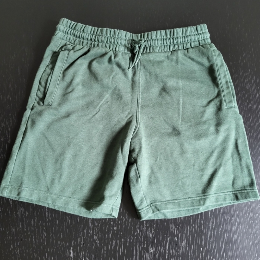 HM Green Sweat Shorts Size Medium